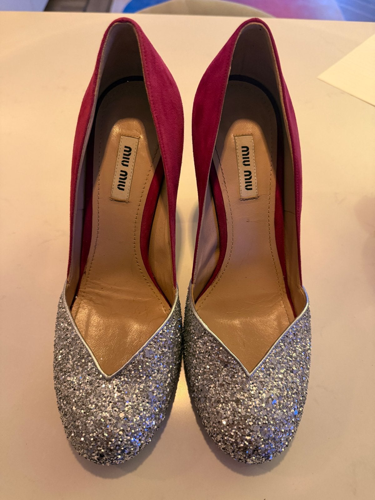 Miu Miu Pumps Maat 39 - Glitter en Roze Suède, Ophalen of Verzenden, Zo goed als nieuw, Roze, Pumps