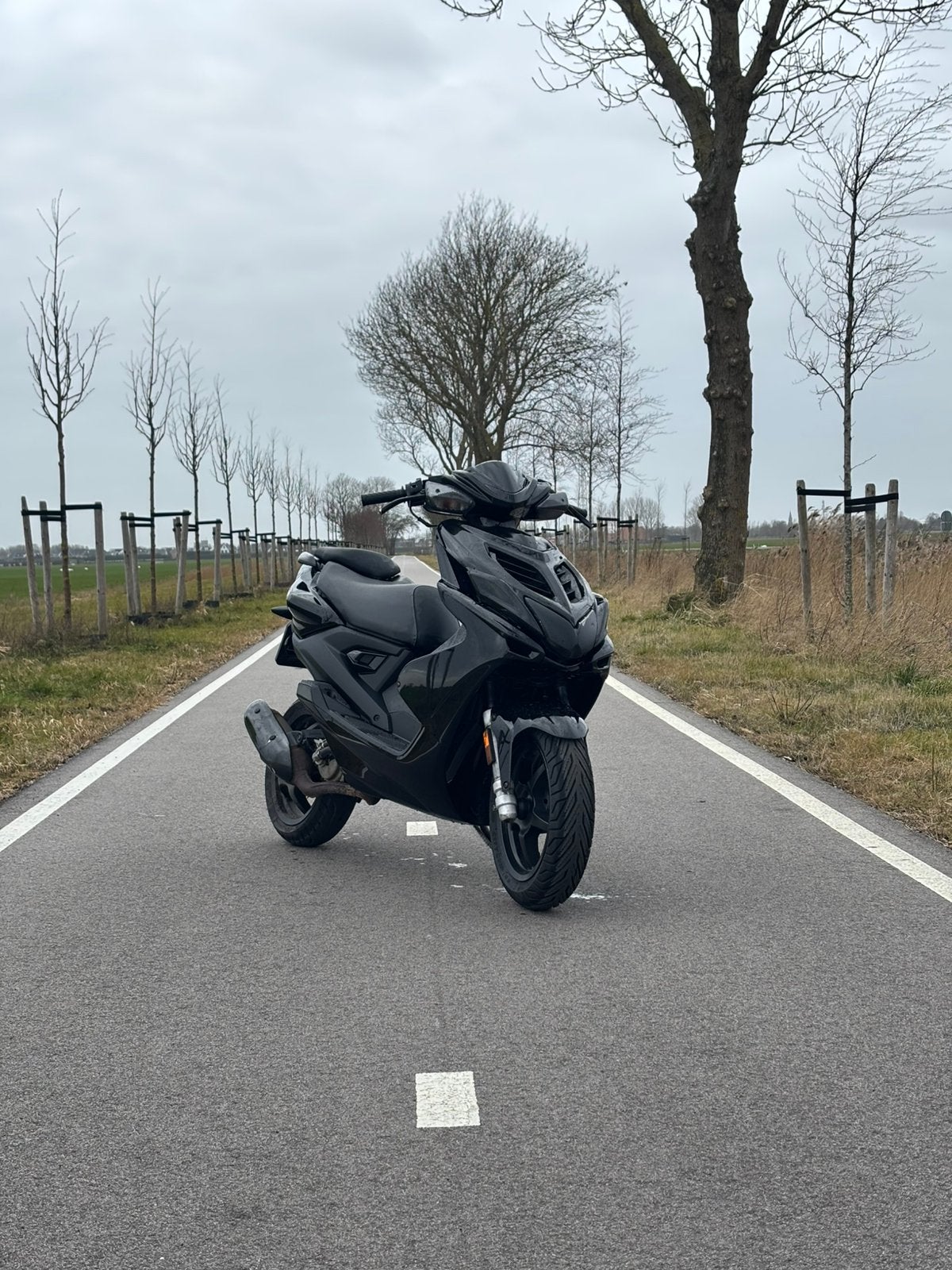 Hele nette Yamaha aerox 50cc, Ophalen, Zo goed als nieuw, Tweetakt, Aerox