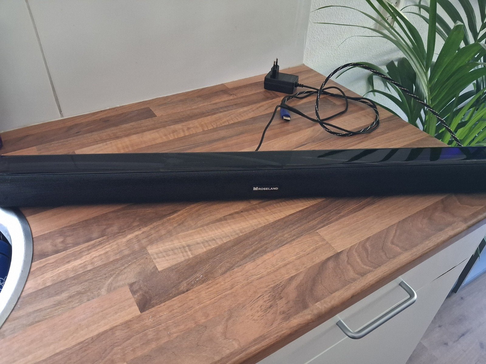 Roseland Soundbar - Krachtig geluid voor uw TV, Ophalen of Verzenden, Bluetooth, Gebruikt