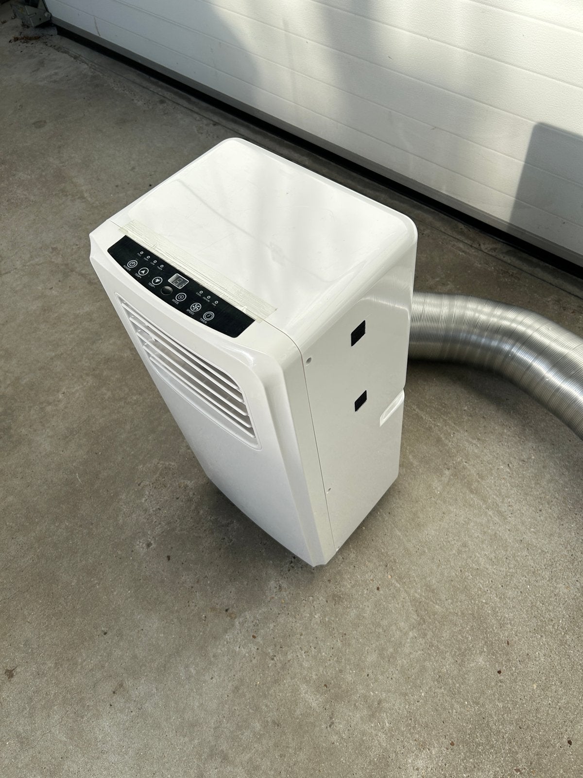 FUAVE Mobiele Airco ACB09K01 - Koelen en Ontvochtigen, Ophalen, Minder dan 60 m³, 3 snelheden of meer, Zo goed als nieuw