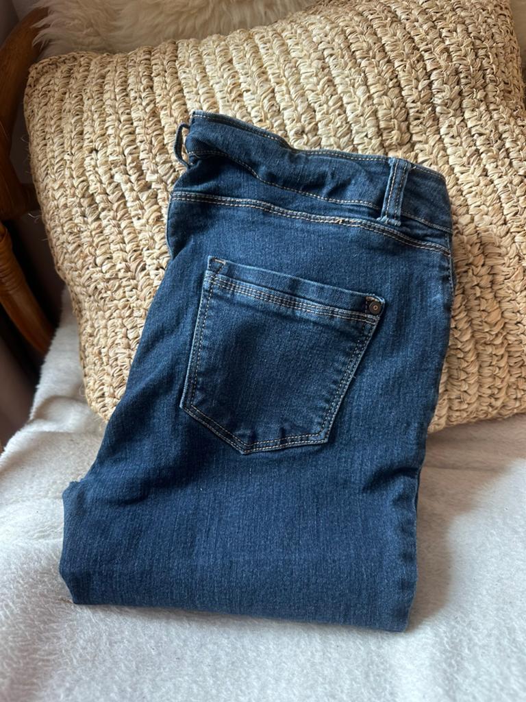 Donkerblauwe Limaro Collection spijkerbroek – maat 36, Kleding | Dames, Spijkerbroeken en Jeans, Ophalen of Verzenden, Nieuw, Blauw