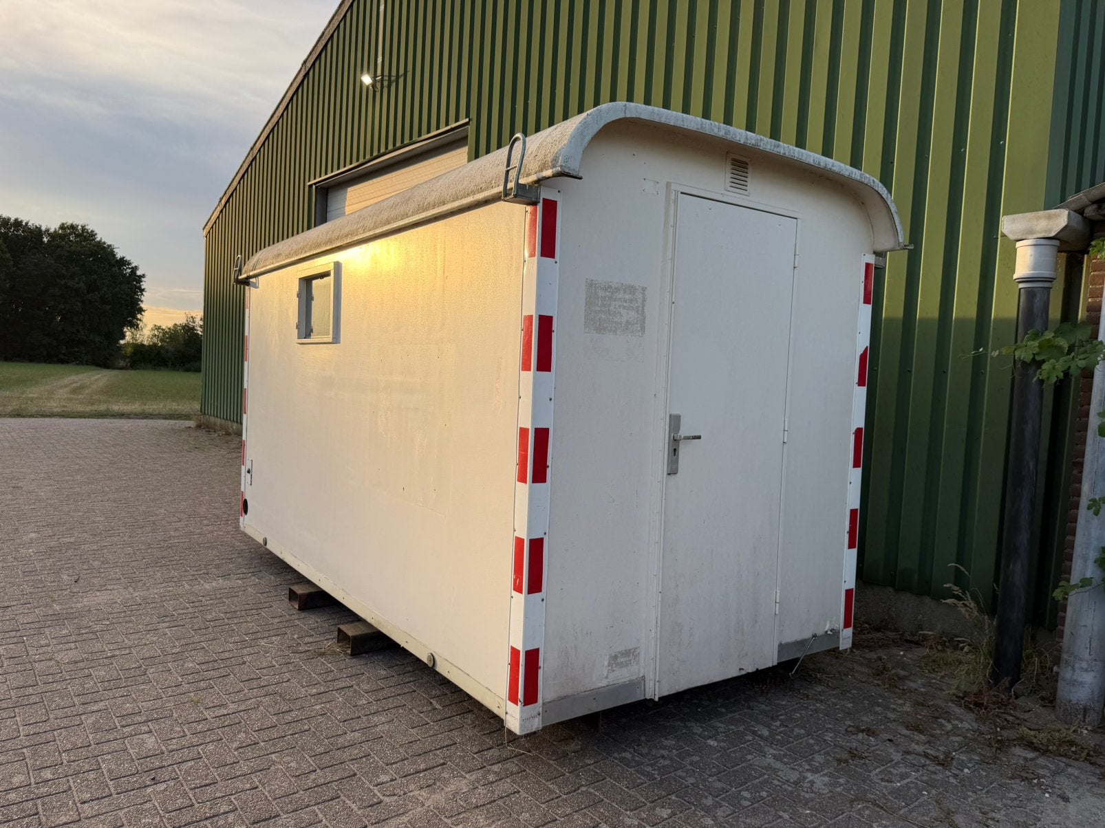 Wc unit, Ophalen
