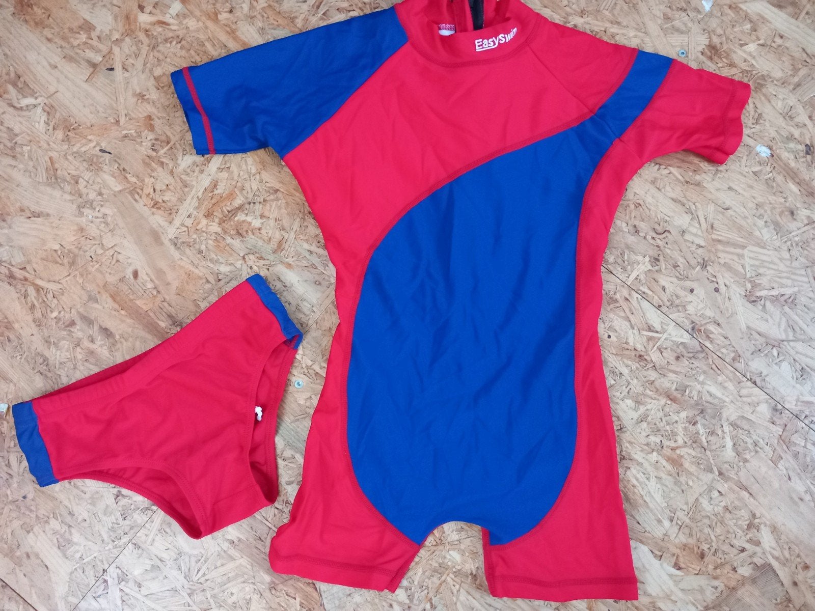 Easyswim XL zwempak 128 met drijvers, Jongen of Meisje, Badpak, Nieuw, Easyswim