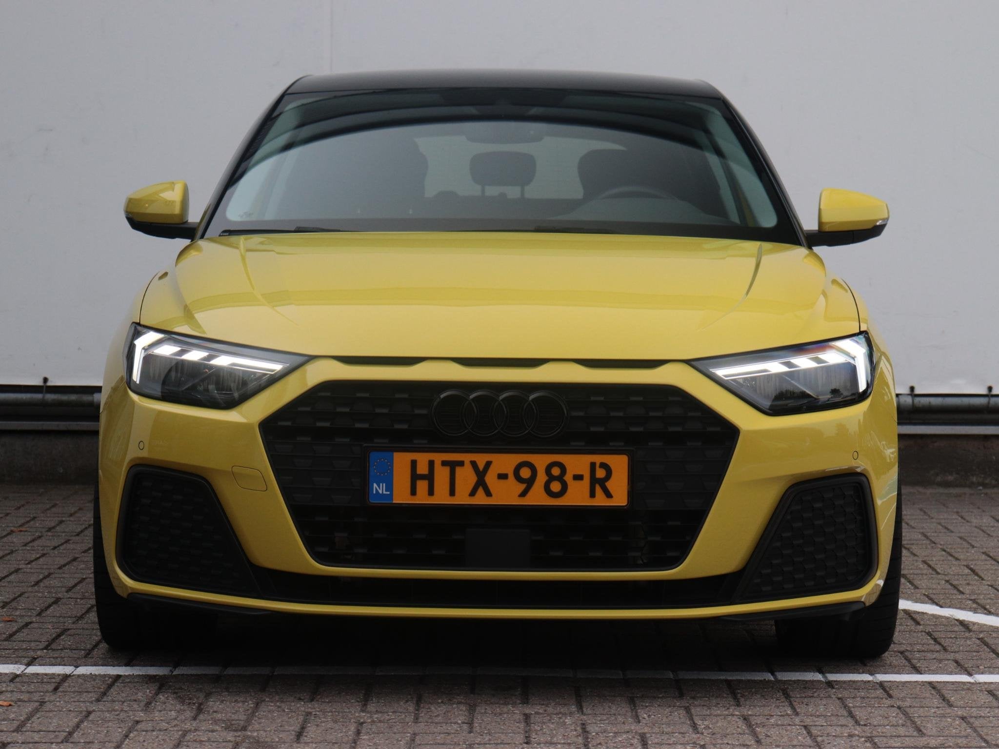 Audi A1 Sportback 35 TFSI Pro Line S | Automaat | Digital Co, Auto's, 4 cilinders, 150 pk, Leder en Stof, Geel