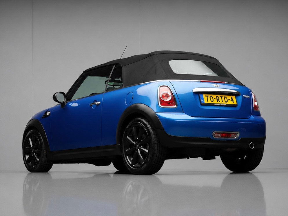 Mini Cabrio 1.6 Cooper Chili (AIRCO,XENON,CRUISE,STOELVERWAR, Euro 5, Gebruikt, 4 cilinders, Cabriolet
