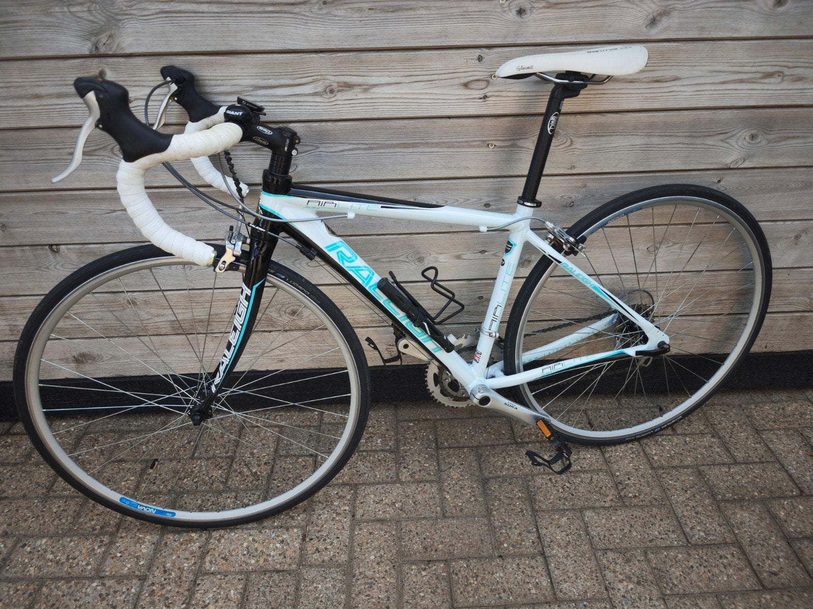 Raleigh Airlite racefiets, Fietsen en Brommers, Aluminium, Zo goed als nieuw, Meer dan 20 versnellingen, Ophalen