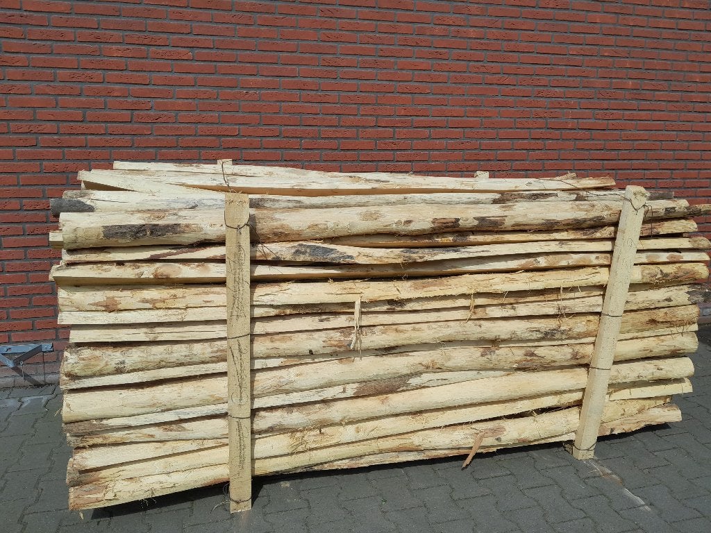 Robinia halfronde planken liggers 250 cm lang 10/12cm, Tuin en Terras, Palen, Balken en Planken, Ophalen, Nieuw, 250 cm of meer
