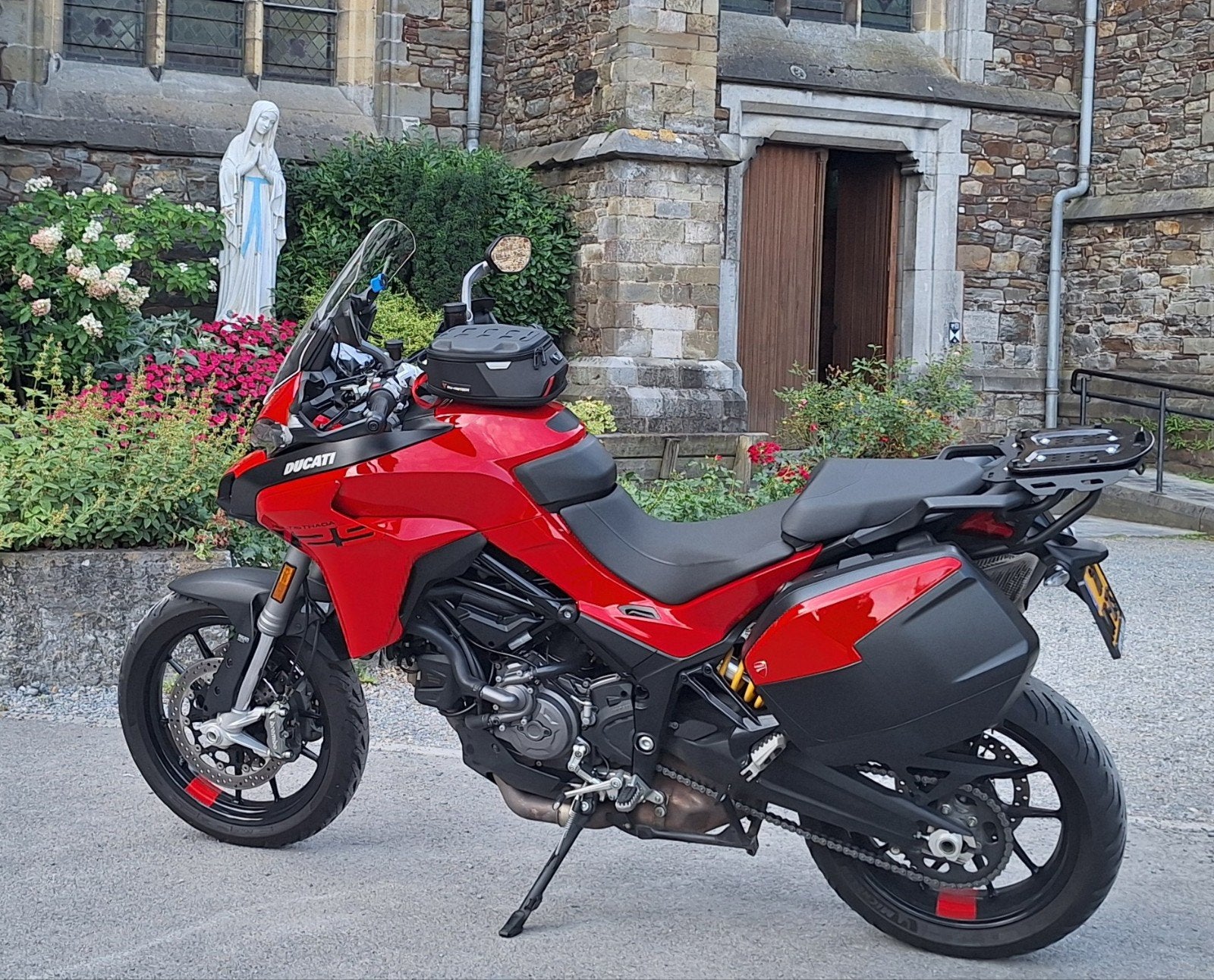Ducati Multistrada V2S Travel 2023 - Full Options & Garantie, 2 cilinders, Handvatverwarming, Motorrijbewijs A, Gebruikt
