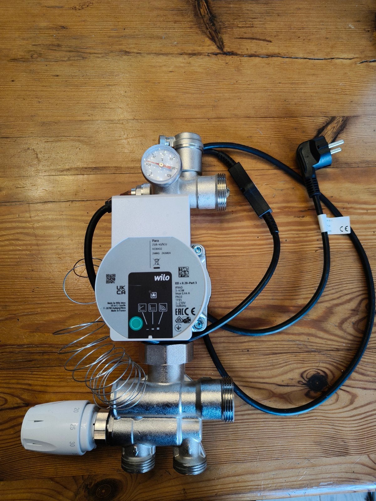 Wilo pomp vloerverwarming, Doe-het-zelf en Verbouw, Verwarming en Radiatoren, Ophalen, Minder dan 30 cm, Overige typen, Minder dan 60 cm