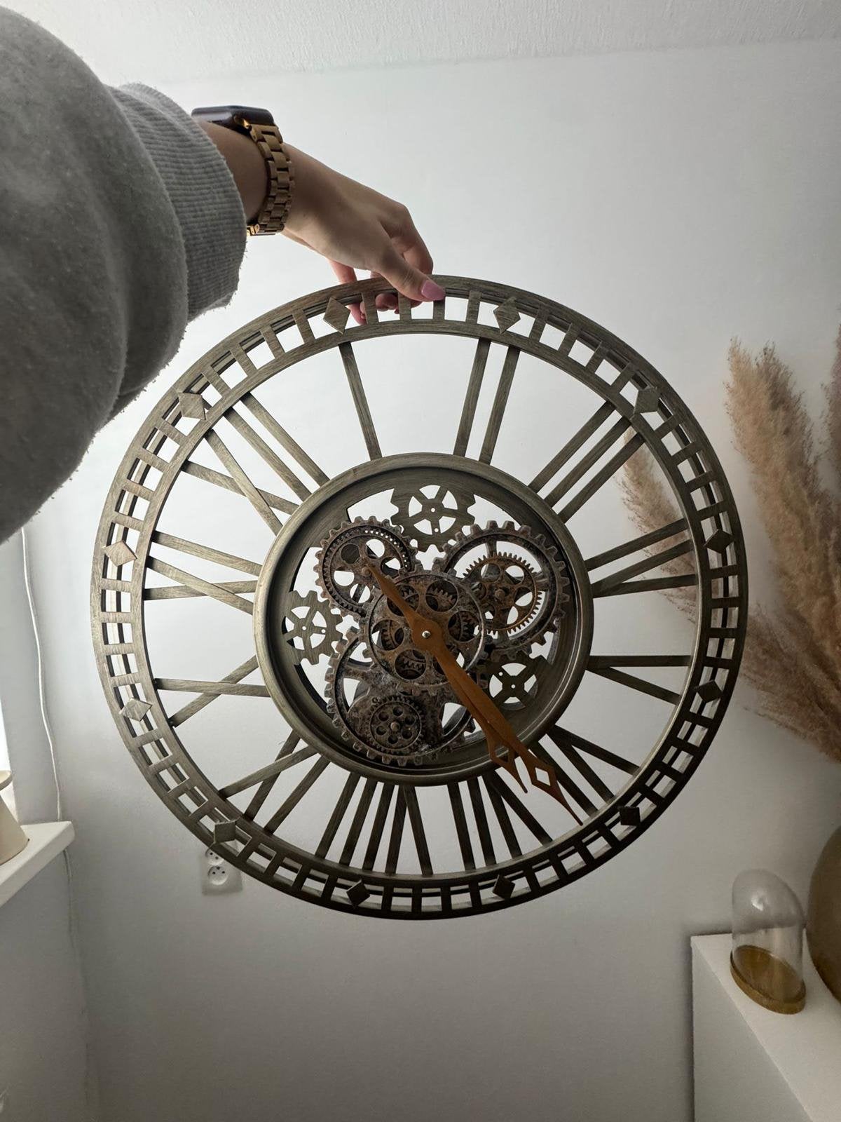 Grote industriële wandklok 60cm - zichtbaar uurwerk, Huis en Inrichting, Woonaccessoires | Klokken, Ophalen, Zo goed als nieuw