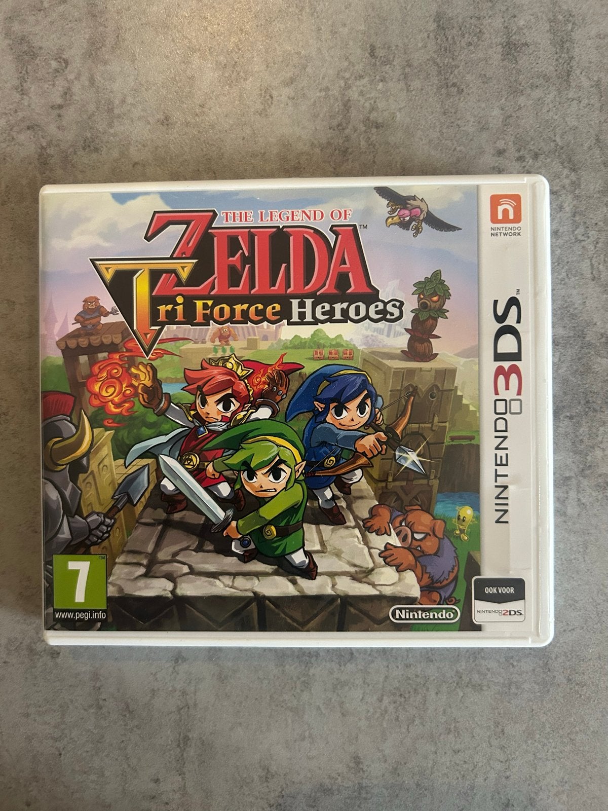 The Legend of Zelda: Tri Force Heroes - Nintendo 3DS, Avontuur en Actie, Online, Ophalen of Verzenden, Zo goed als nieuw