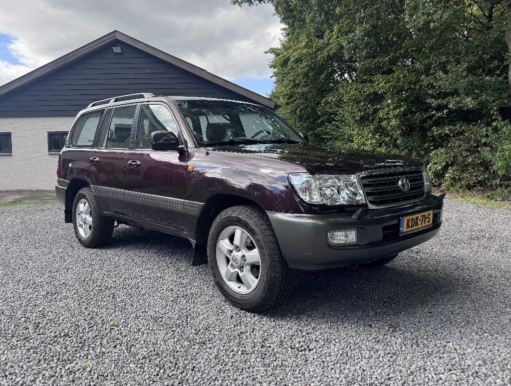 Toyota Landcruiser 100 4.7 V8 LPG 2003 Youngtimer, Automaat, 238 pk, 2216 kg, Overige kleuren