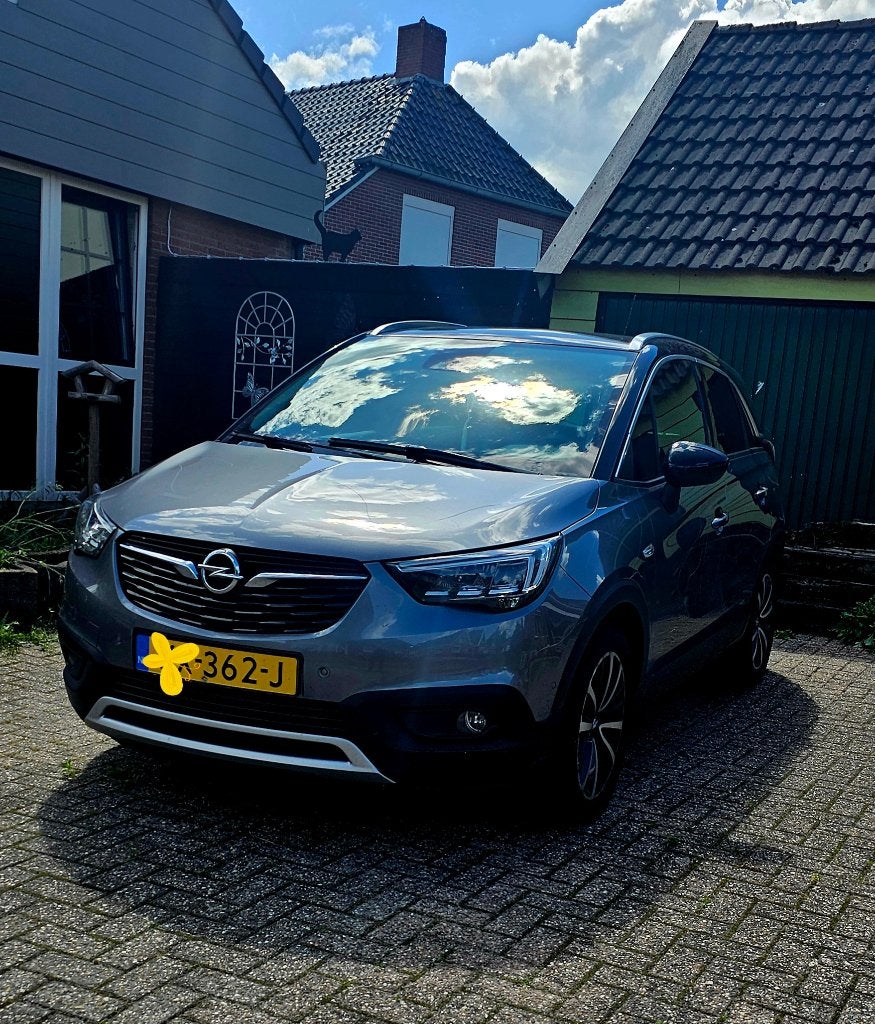 Bekrast door Vandalisme  Opel Crossland X 1.2T, Auto diversen, Ophalen, Zilver of Grijs, Benzine, Opel