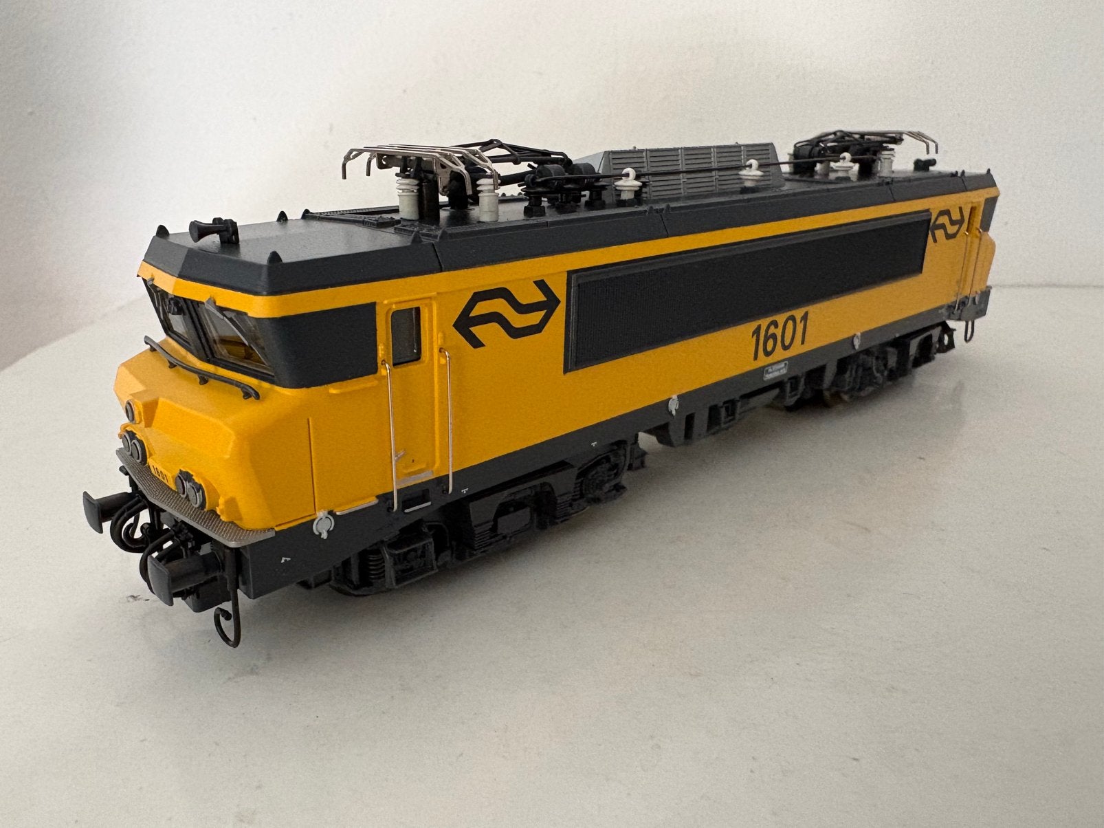 Roco 68670 | 1601 NS | AC | 1600, Ophalen, Wisselstroom, Locomotief, Roco