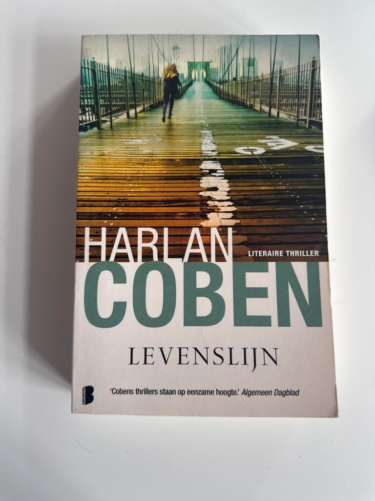 Harlan Coben - Levenslijn (Literaire thriller), Boeken, Thrillers, Zo goed als nieuw, Amerika, Ophalen of Verzenden