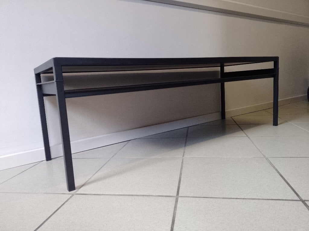 Aangeboden: TV meubel, kleur zwart - 120x40x40 cm, Ophalen, Kunststof, 100 tot 150 cm, Zo goed als nieuw