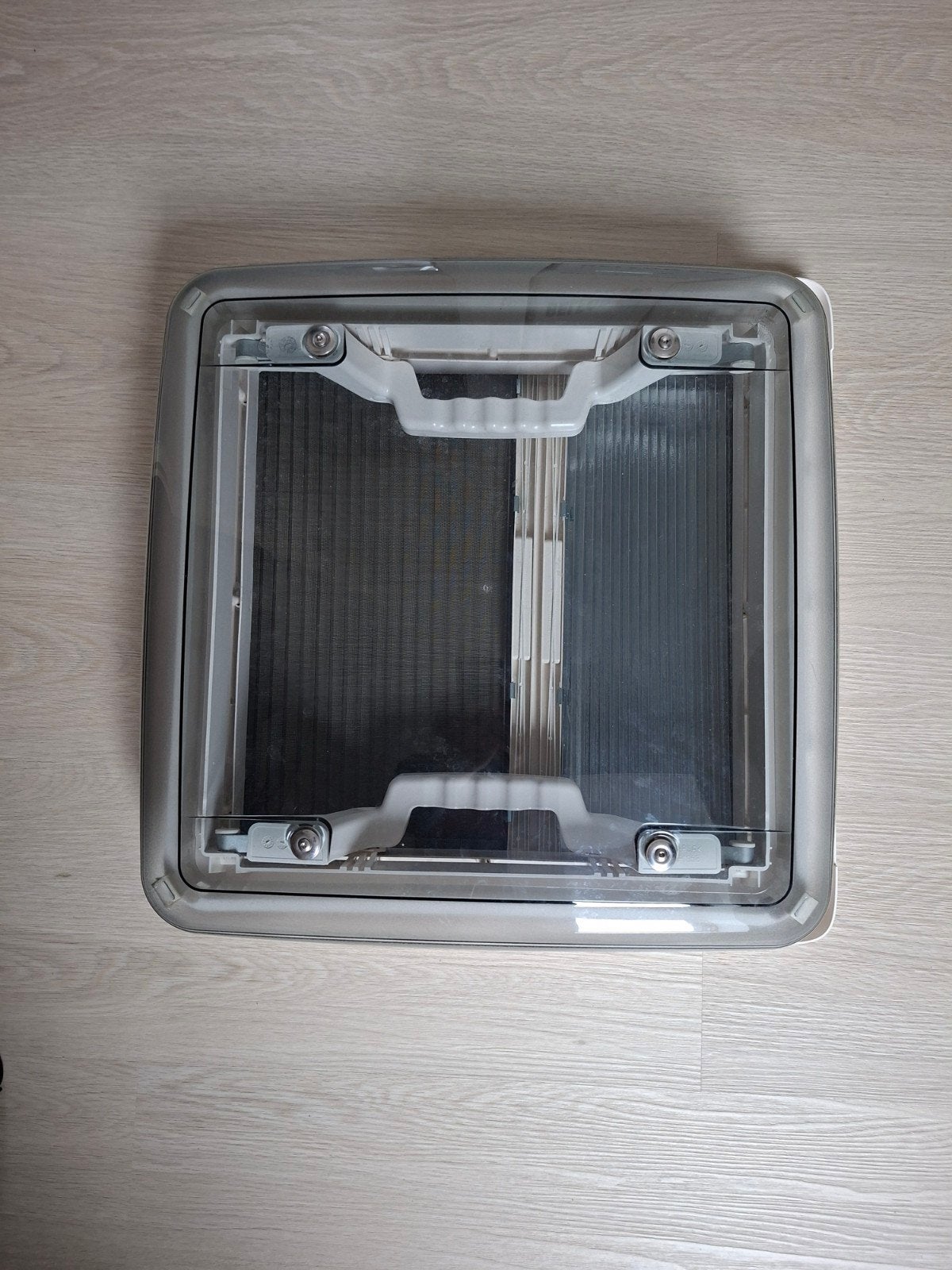 Dometic Mini Heki dakluik 40x40, nieuw., Ophalen, Nieuw