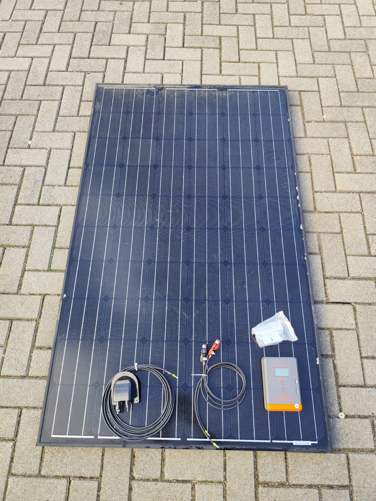 Off-grid zonnepaneel set 250watt 12/24 volt, Caravans en Kamperen, Ophalen