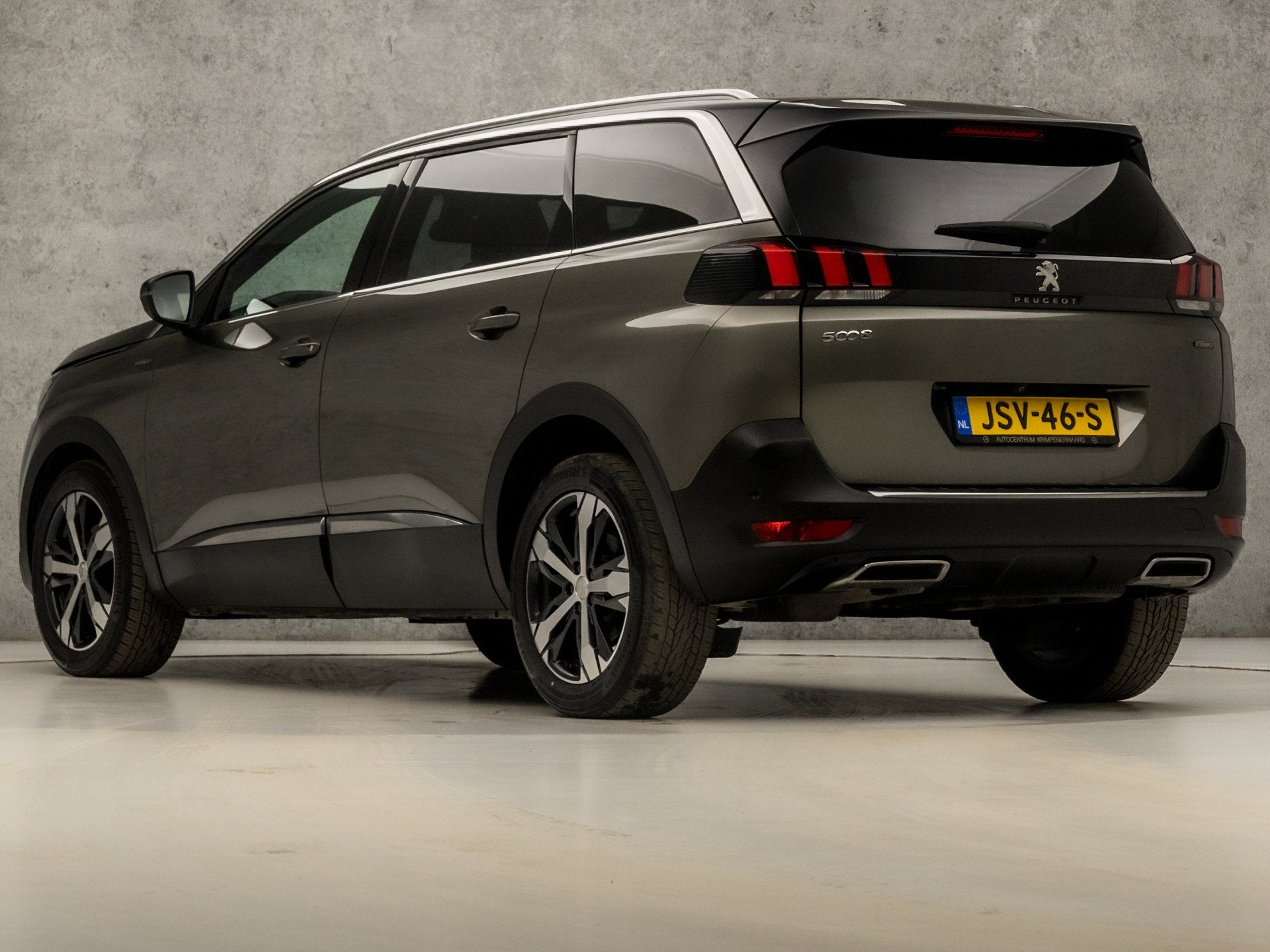 Peugeot 5008 1.6 e-THP GT-Line 165Pk Automaat (PANORAMADAK,, Gebruikt, 4 cilinders, Leder, Bedrijf