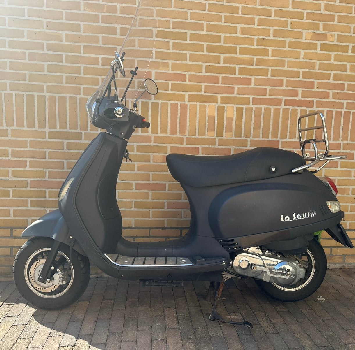 La Souris Vespelini scooter (bromfiets), Ophalen, Gebruikt, Maximaal 45 km/u, Benzine