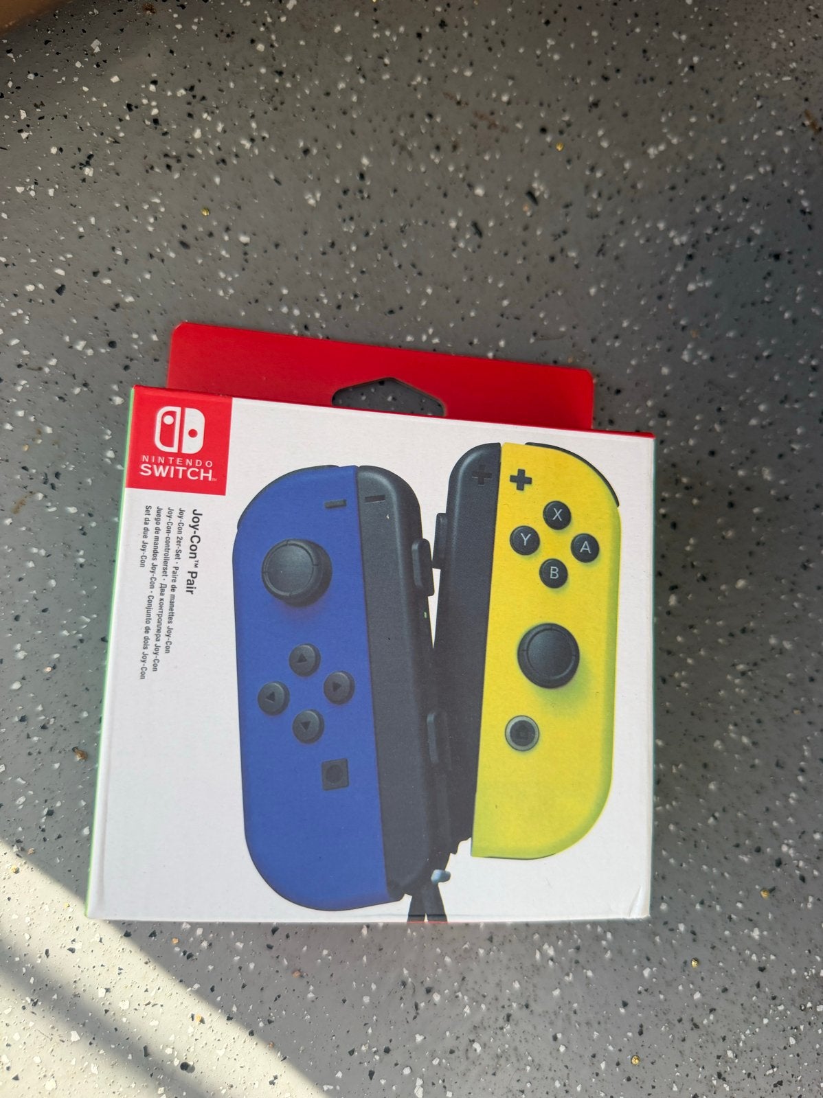 Nintendo Switch Joy-Con Pair - Geel en Blauw, Ophalen of Verzenden, Nieuw, Met 2 controllers, Switch Original