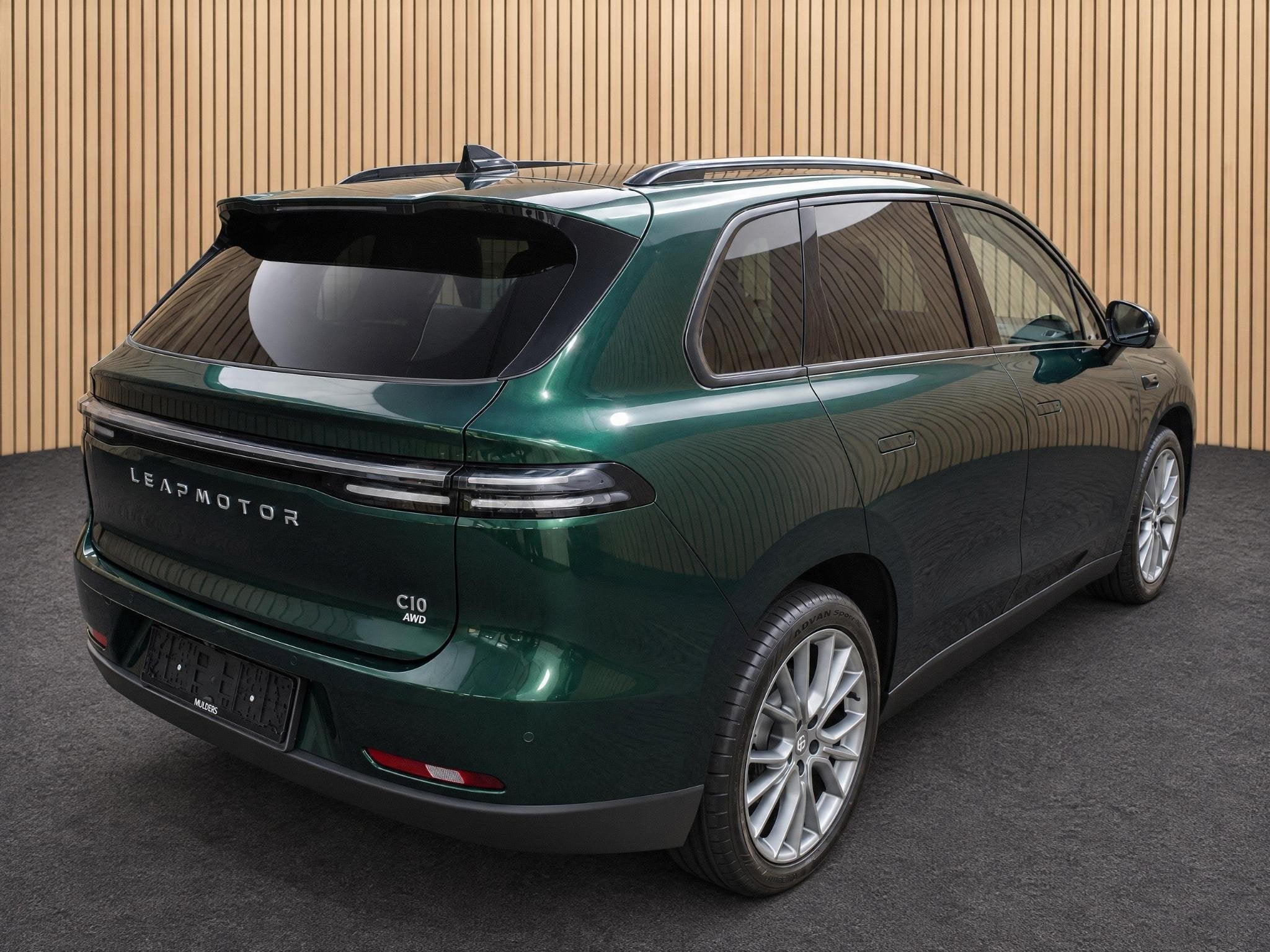 Leapmotor C10 Design ProMax AWD 81.9 kWh VOORRAAD KORTING, Auto's, Automaat, 12 maanden, 82 kWh, SUV of Terreinwagen