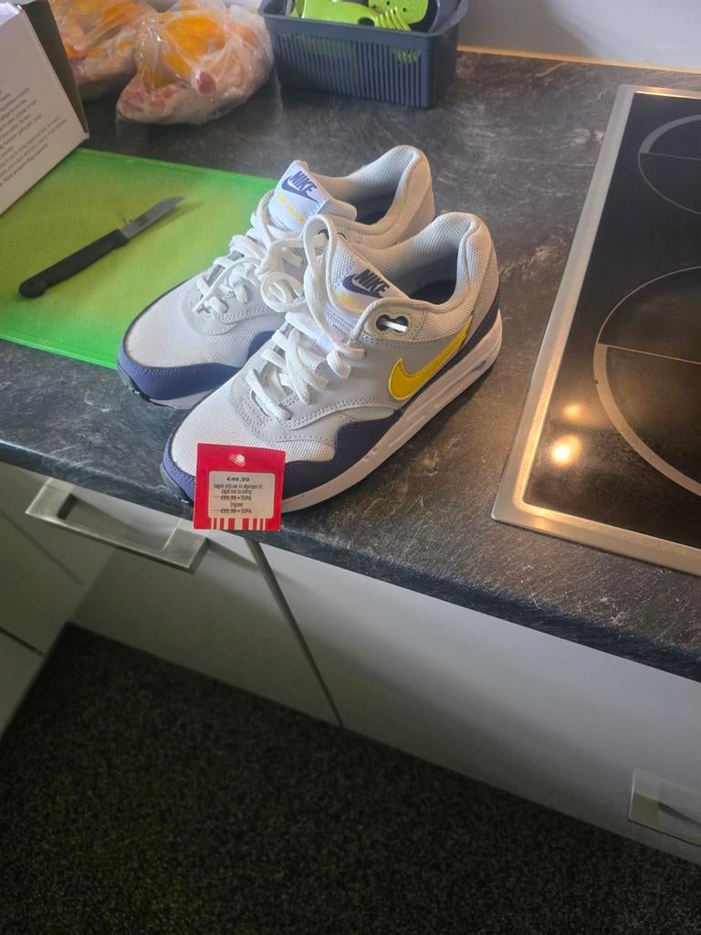 Nike Air Max 1 Sneakers - Grijs/Blauw/Geel, Ophalen of Verzenden, Nieuw