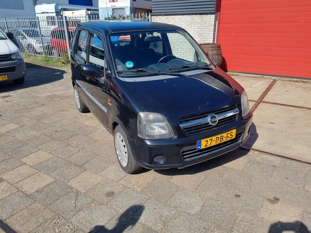 Opel Agila 1.2 I 16V 2004 Zwart met nieuwe apk, Voorwielaandrijving, Zwart, Origineel Nederlands, Handgeschakeld