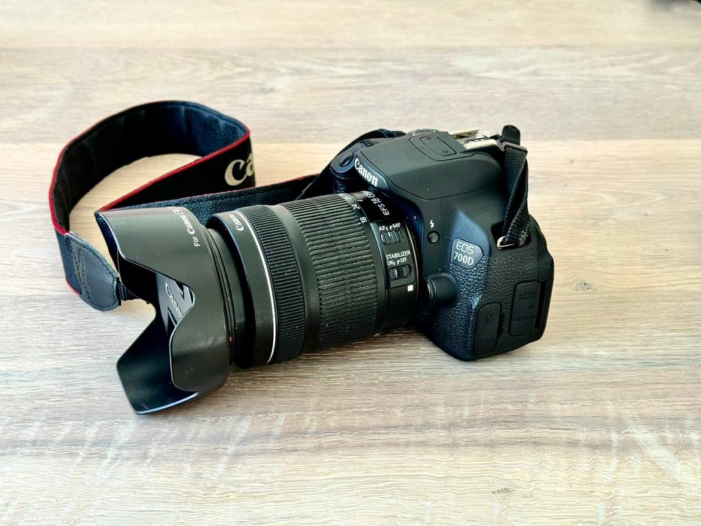 Canon EOS 700D Spiegelreflexcamera met 3 lenzen, Ophalen of Verzenden, Gebruikt, Spiegelreflex, Canon