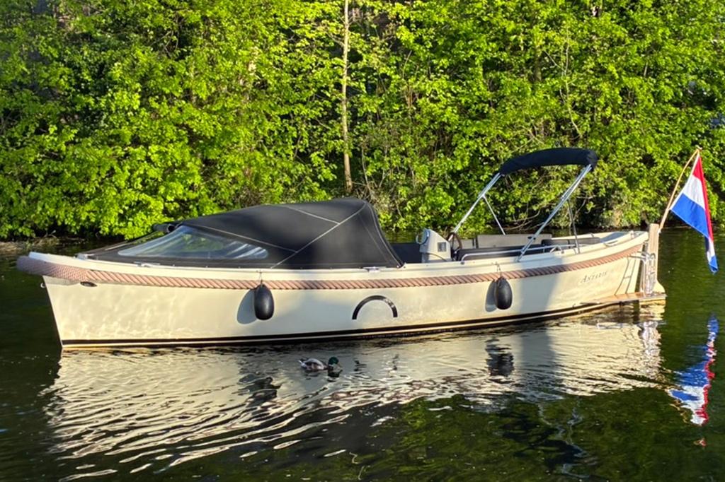 Antaris RB24, Heerlijke familieboot, Ophalen, 10 tot 30 pk, Binnenboordmotor, 6 meter of meer