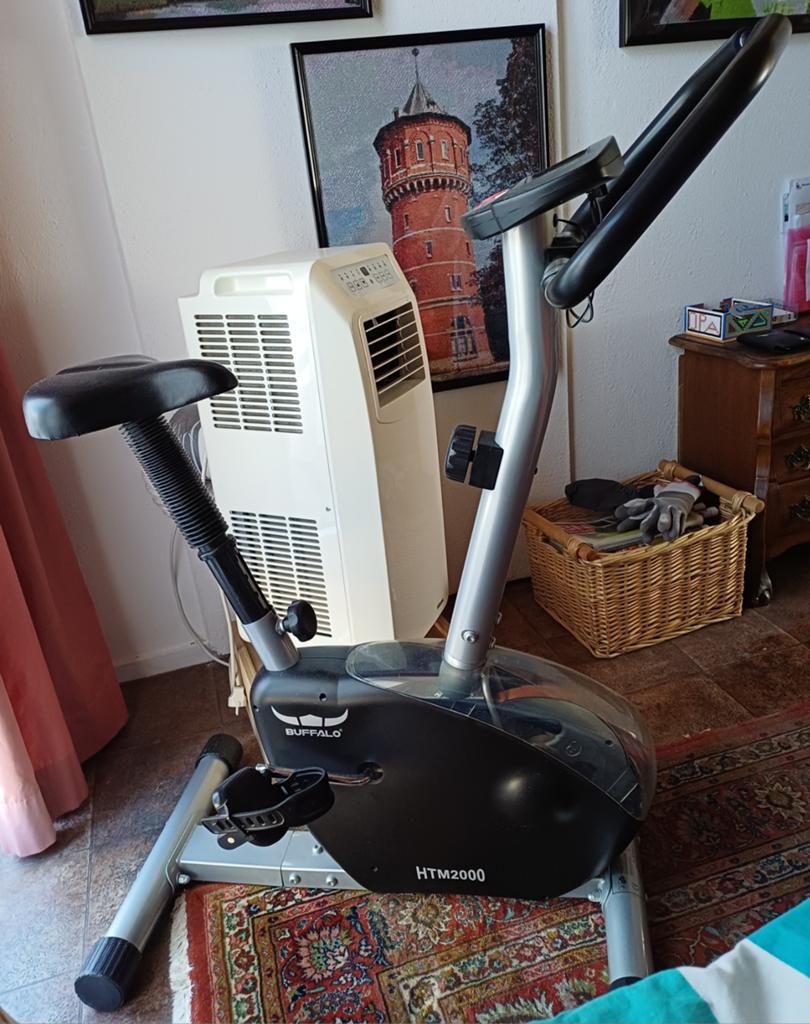 Hometrainer Buffalo HTM2000, Ophalen of Verzenden, Hometrainer