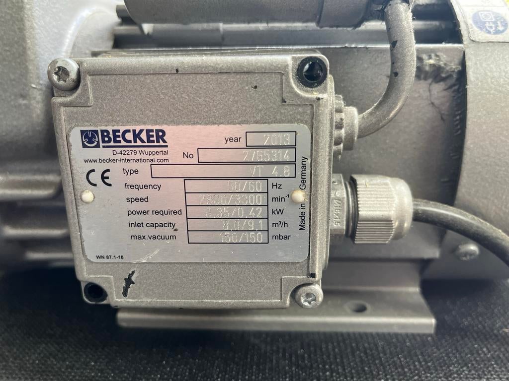 2x Becker VT 4.8 Vacuümpomp, Ophalen of Verzenden, Gebruikt, Elektromotor