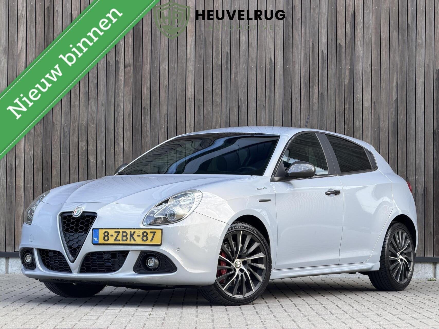 Alfa Romeo Giulietta 1.4 T Exclusive | XENON | COMPLEET | VO, Auto's, 4 cilinders, Wit, Origineel Nederlands, Bedrijf