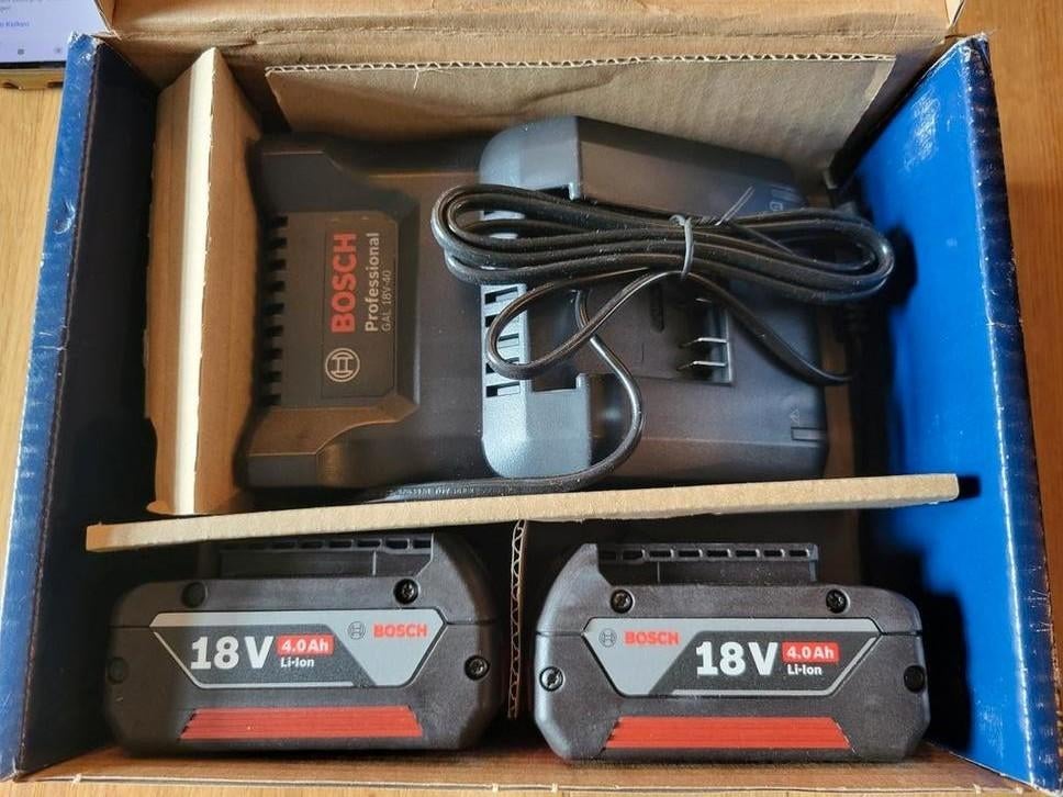 Bosch 18Volt Starterset 2x GBA18V 4.0Ah +GAL18V-40 snellader, Ophalen of Verzenden, Nieuw, Boor- en Schroefmachine