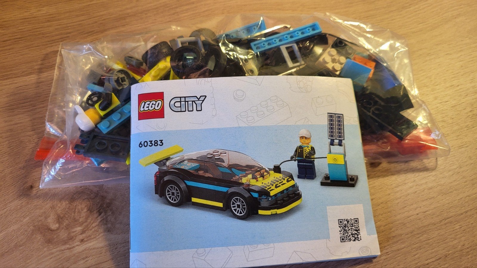 lego electrische sportwagen 60383, Ophalen of Verzenden, Zo goed als nieuw, Handmatig, Overige merken