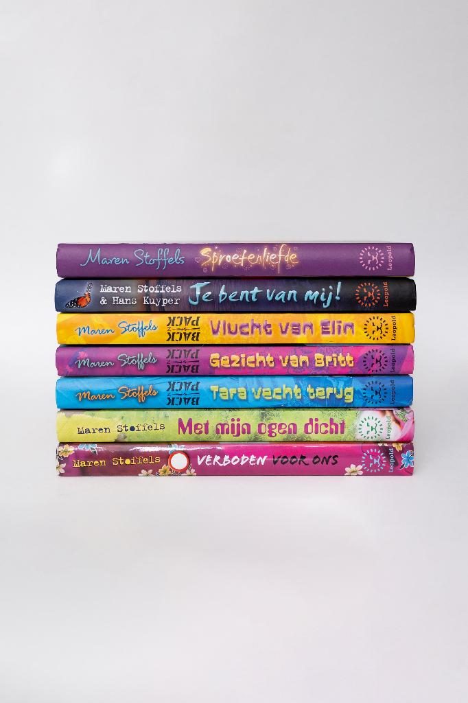 Maren Stoffels Jeugboeken 7 Stuks, Ophalen of Verzenden, Zo goed als nieuw, Maren Stoffels, Fictie