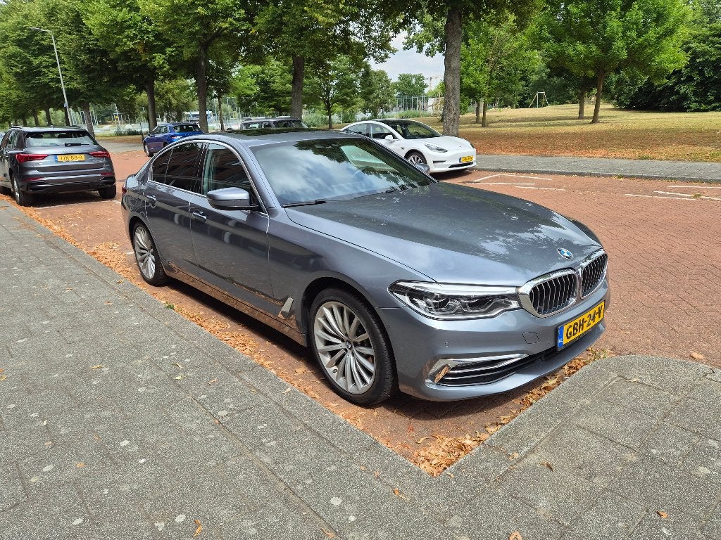 BMW 530e BMW onderhoudscontract, Auto's, Automaat, Dealer onderhouden, Achterwielaandrijving, Blauw