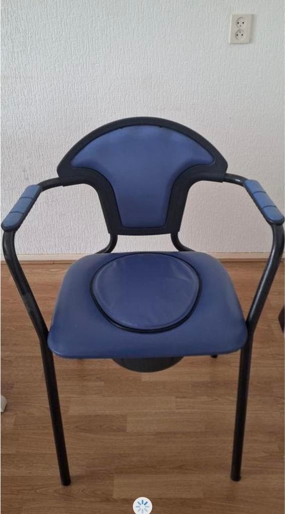 Postoel / toiletstoel nog in nette staat, Ophalen, Gebruikt
