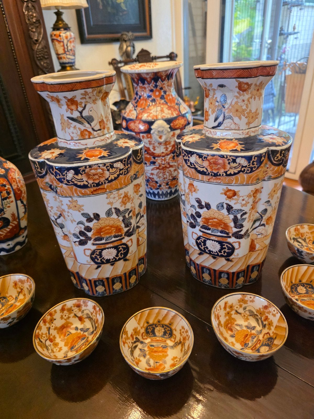 Set van 4  Imari vazen en 6 schaaltjes, 37 cm hoog, Ophalen