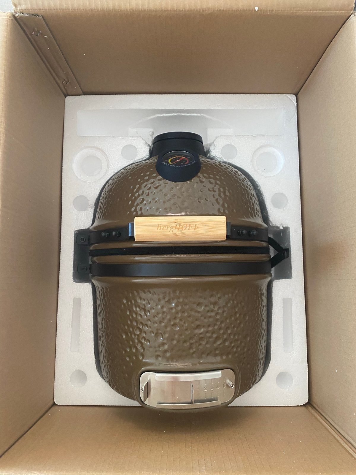 BergHOFF Leo Keramische BBQ en Oven Ø33 cm + Houtsnippers, Ophalen of Verzenden, Nieuw