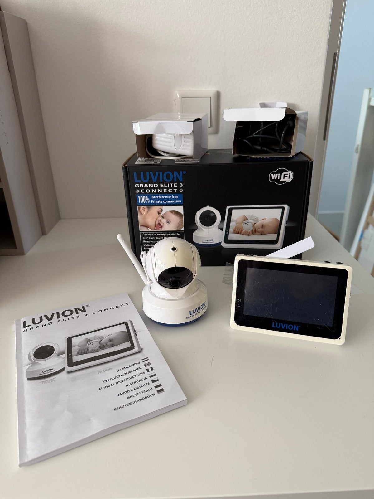 Luvion Grand Elite 3 Connect Babyfoon - Werkt perfect!, Kinderen en Baby's, Ophalen, Gebruikt, Camera