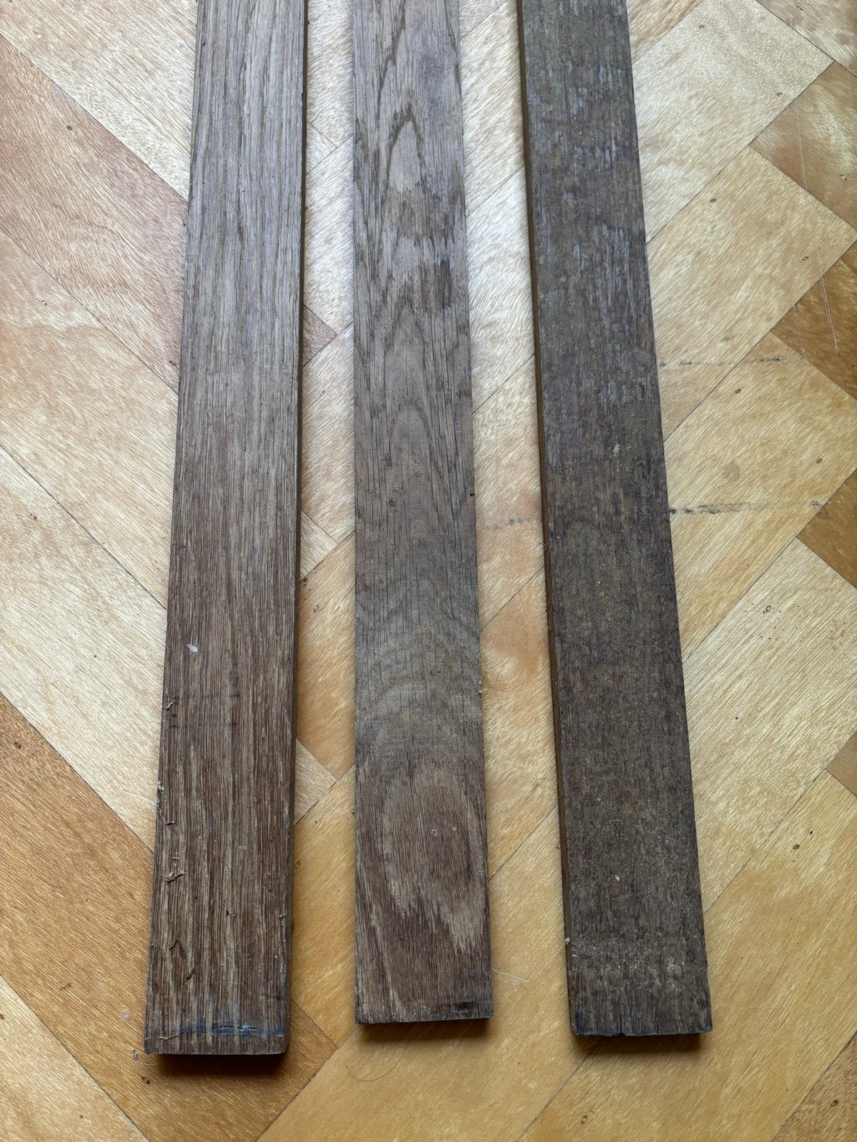 Nieuwe hardhouten meranti plinten (3 stuks), Ophalen, Overige materialen, Nieuw, 250 cm of meer