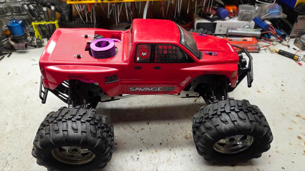 Te koop mooie hpi savage 25, Gebruikt, Auto offroad, Ophalen of Verzenden, Schaal 1:8