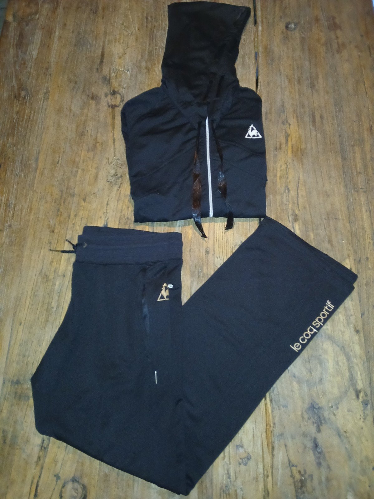 Le Coq Sportif Trainingspak Maat L Zo goed als ni, Kleding | Dames, Sportkleding, Ophalen of Verzenden