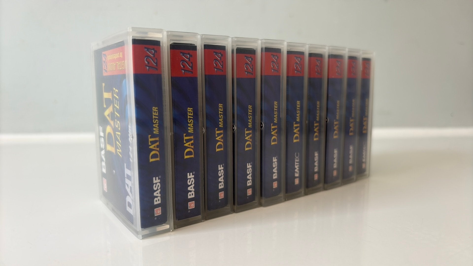 10 DAT Tapes - BASF / EMTEC - 120 minuten - als nieuw, Cd's en Dvd's, Cassettebandjes, Ophalen of Verzenden, Zo goed als nieuw