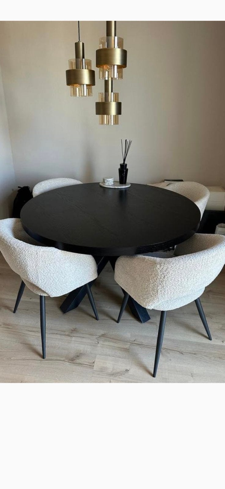 Eet tafel zwart rond, Huis en Inrichting, Tafels | Eettafels, 100 tot 150 cm, Rond, Ophalen of Verzenden, Zo goed als nieuw