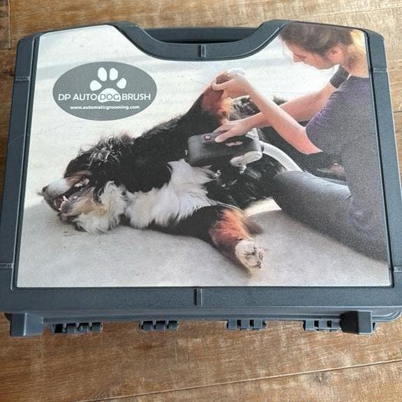 DP Auto Dog Brush, Dieren en Toebehoren, Honden-accessoires, Ophalen of Verzenden, Zo goed als nieuw