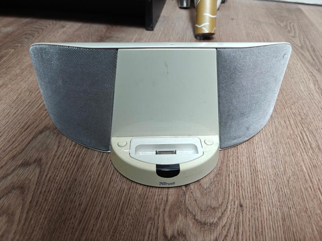 iPod sound station met afstandbediening., Audio, Tv en Foto, Luidsprekers, Ophalen, Front, Rear of Stereo speakers, Overige merken