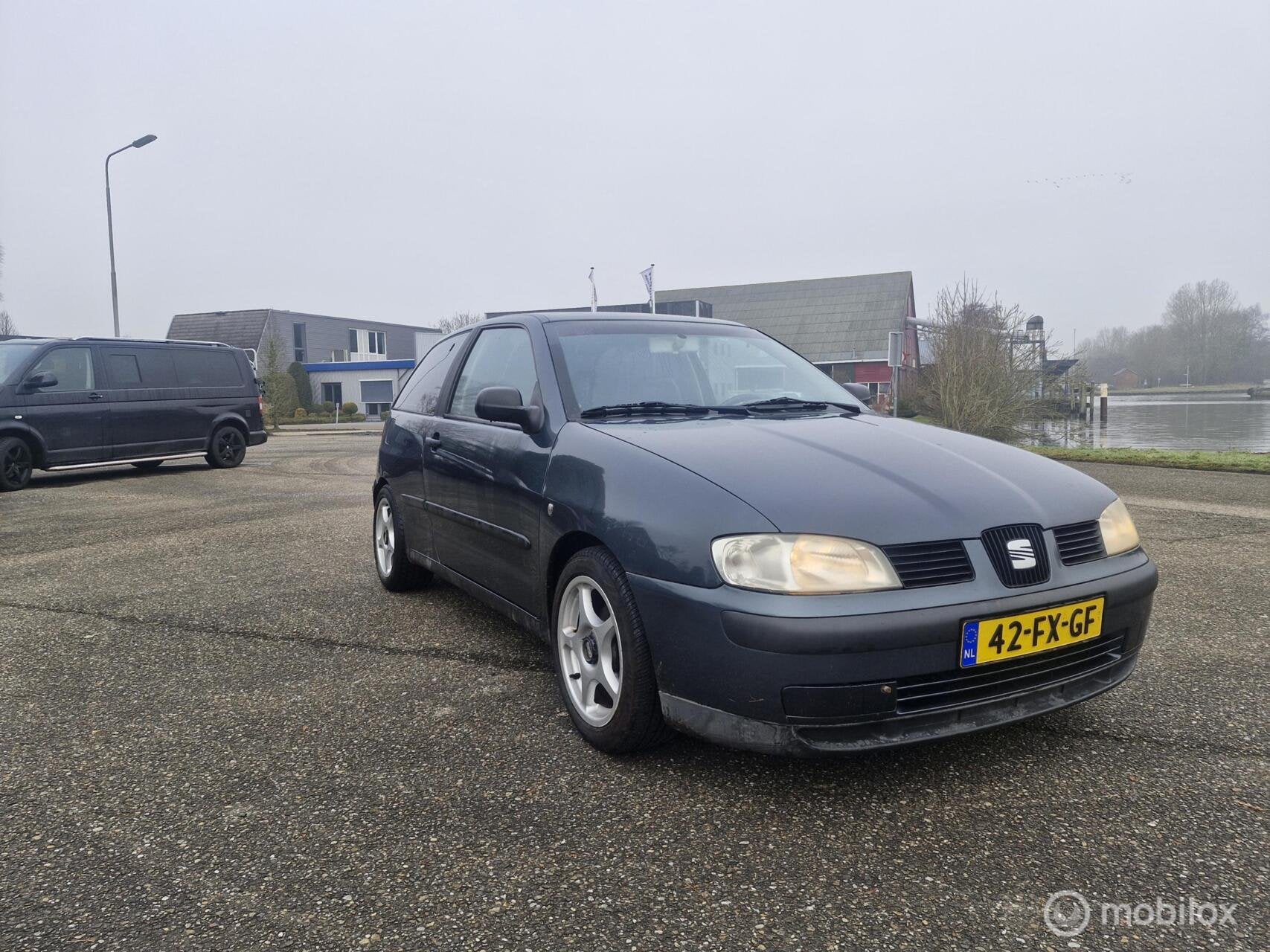 Seat Ibiza 1.6 Signo, Auto's, Seat, Bedrijf, Te koop, Ibiza, Airbags, Alarm, Boordcomputer, Centrale vergrendeling, Elektrische ramen