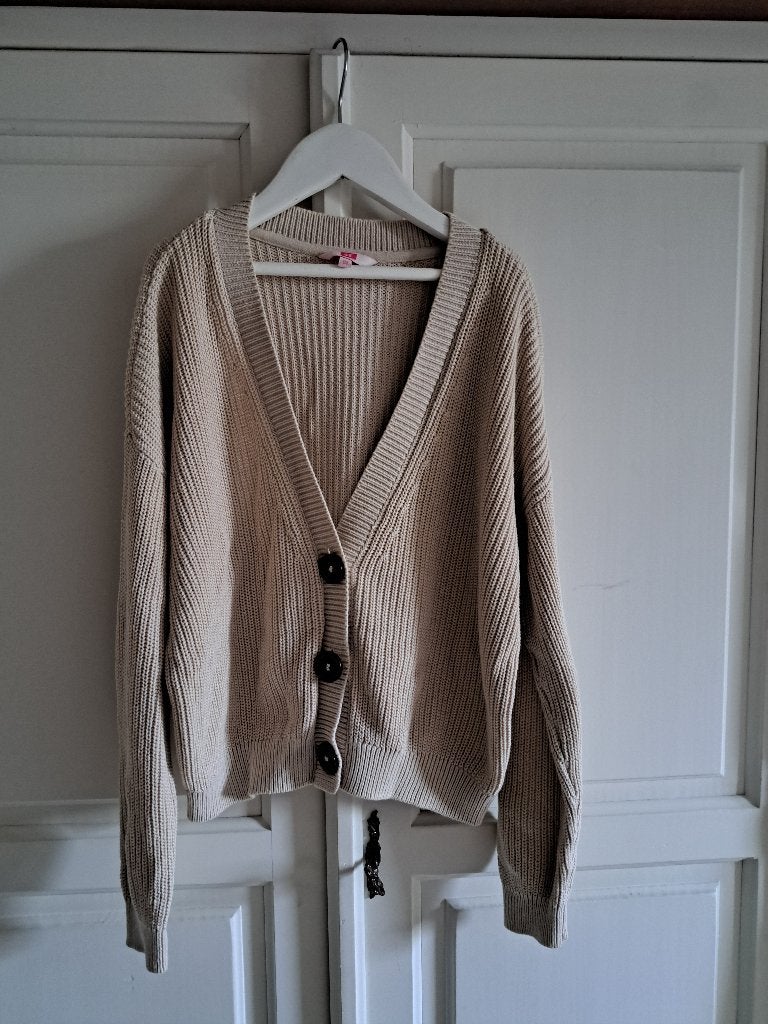 vestje (WE) 134/140, Kinderen en Baby's, Kinderkleding | Maat 134, Gebruikt, WE, Meisje, Trui of Vest